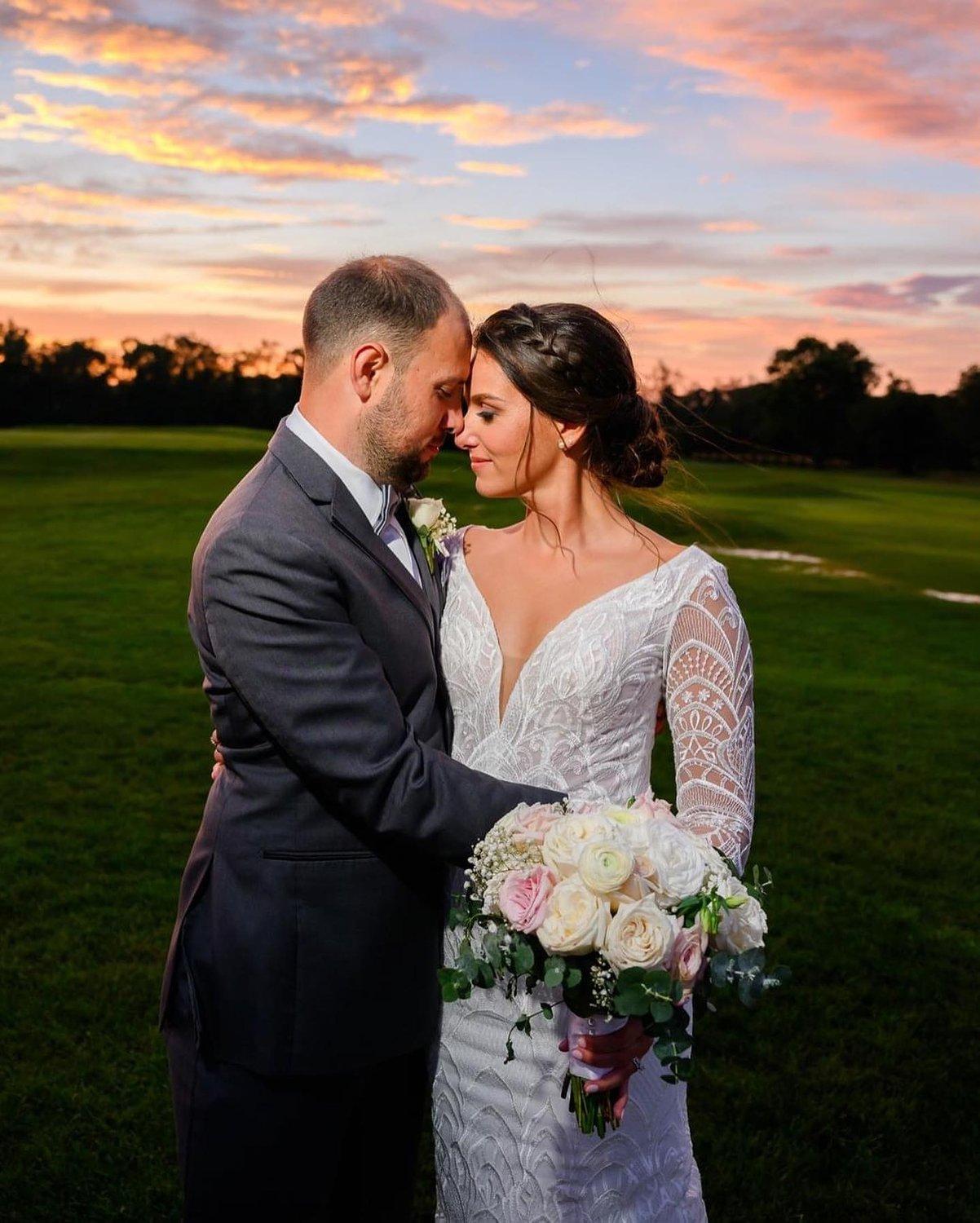 carousel-hero-element image-3