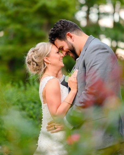 mobile - carousel-hero-element image-3